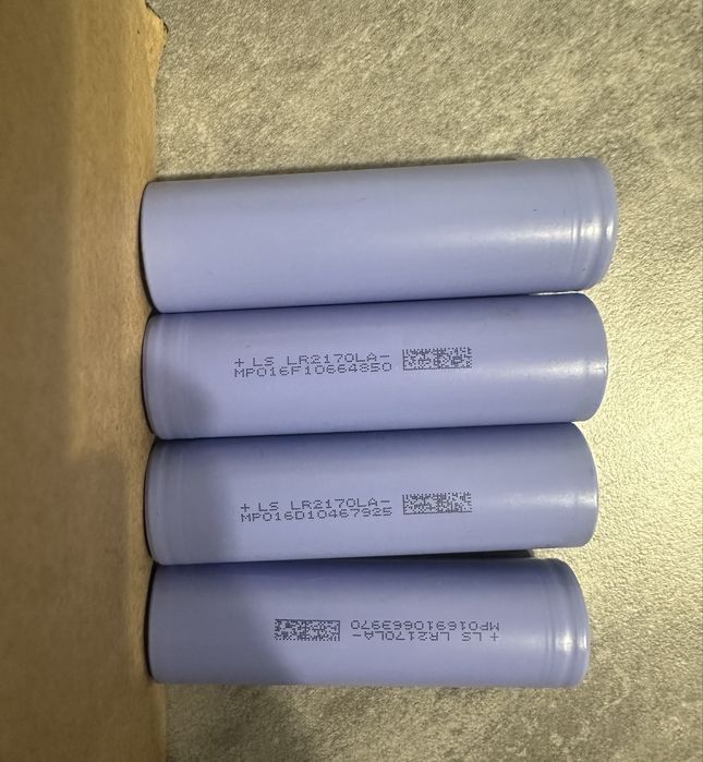 10 sztuk Ogniwa 21700 litowo jonowe 4000mah  NOWE Lishen LR2170LA 45A