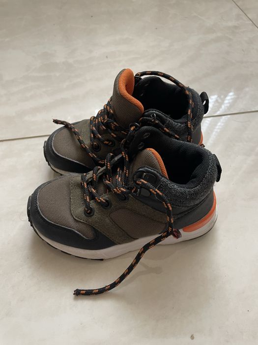 Дитячі черевики Primark