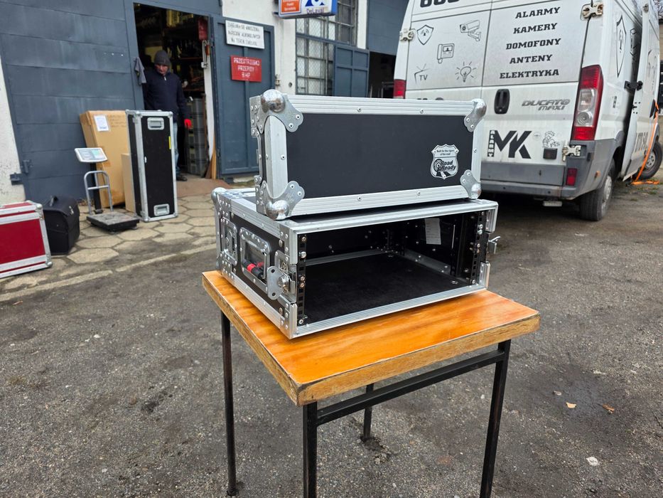 RACK 4U 2x szyna (31cm / 40cm) double door case FAKTURA