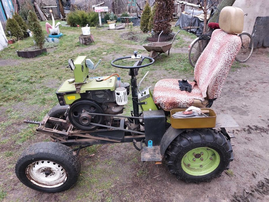 Трактор із мотоблока Зубр