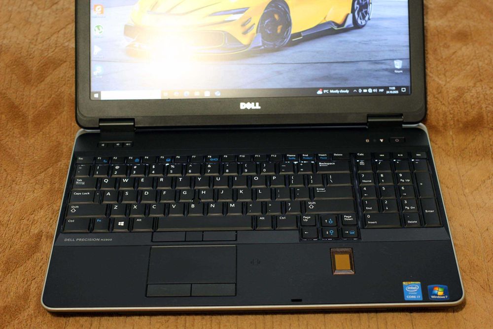 Dell m2800/i7-4810MQ 8x/Radeon Pro WX4170 2GB/16GB/SSD256/АКБ4ч/15 FHD