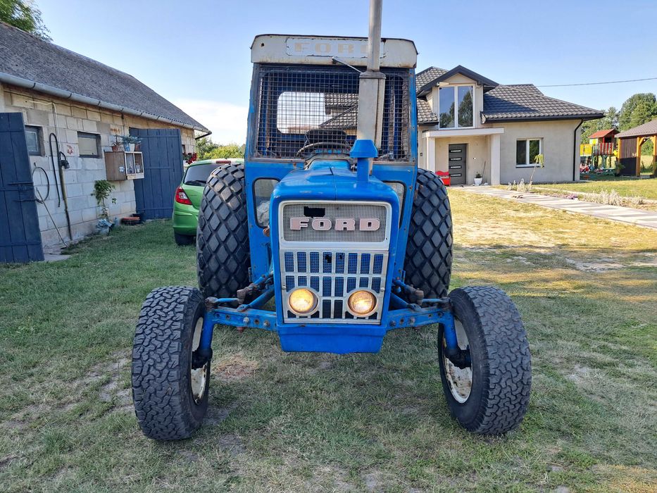 Traktor Ford 3000 Wałek Podnosnik Wspomaganie kierownicy
