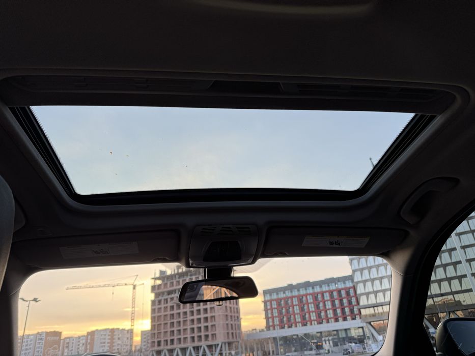 BMW F30 2016р. 11000$ Терміново