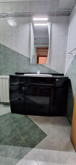 Movel Casa de Banho preto