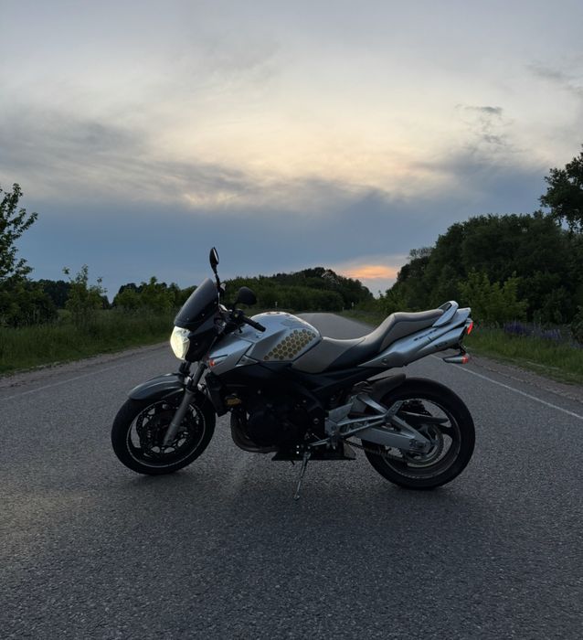 НАЙНИЧЖА ціна на ринку: Suzuki gsr 400 з рідним пробігом 22000 км
