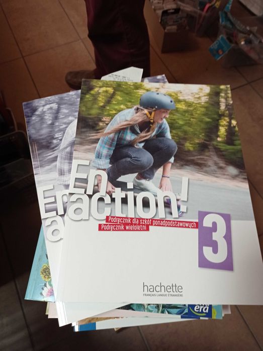 En action 3 Francuski hachette komplet nowy