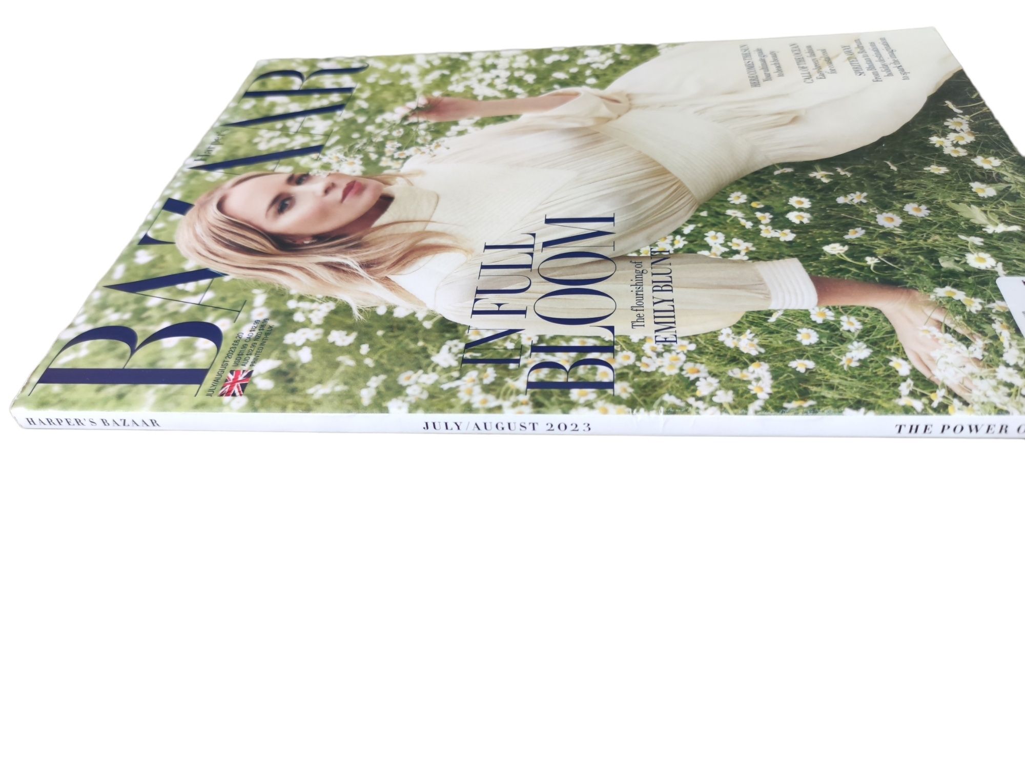 Harper's Baazar 07-08/23 UK moda dla kobiet uroda styl luksus