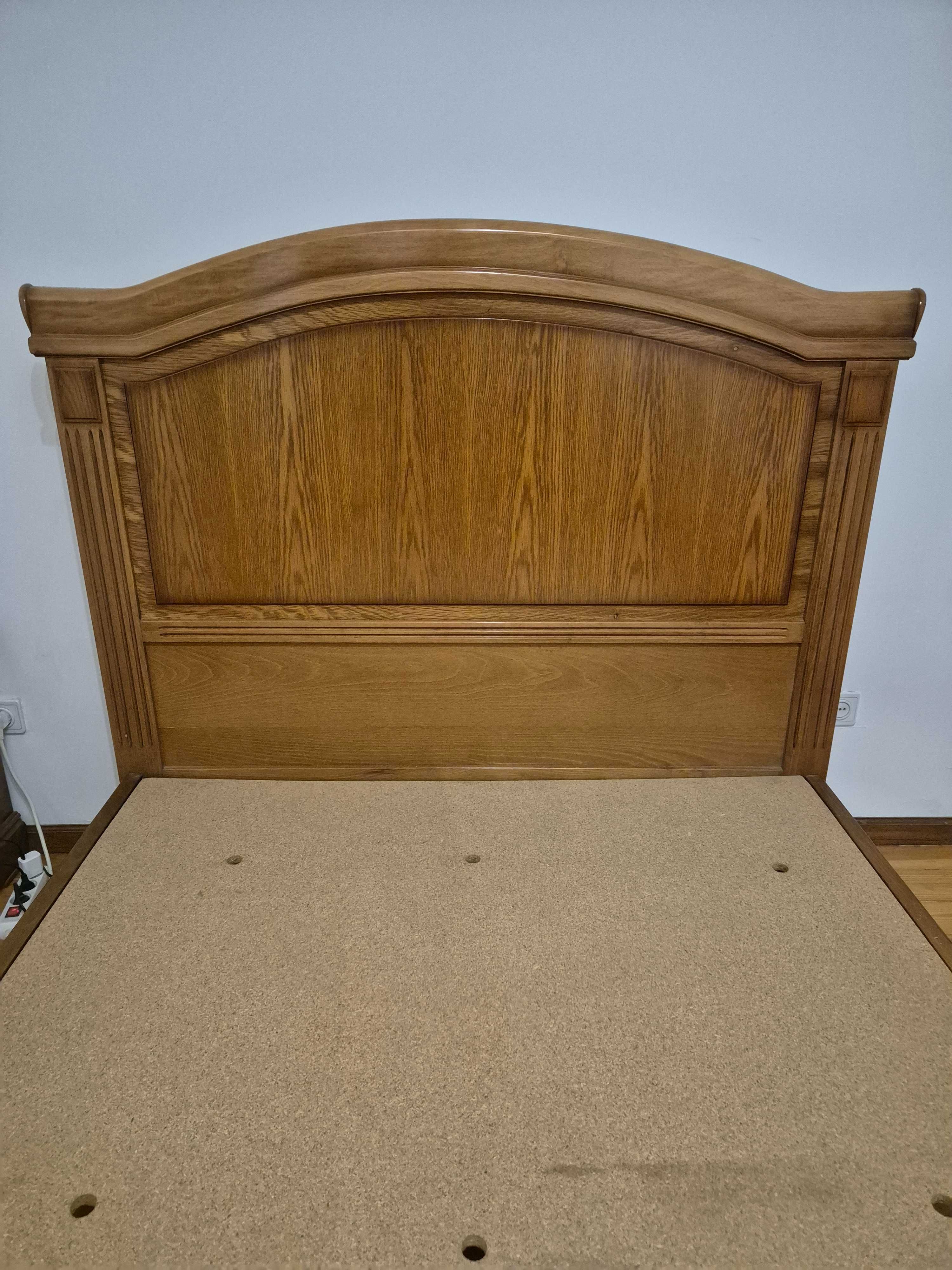 Vendo cama de casal e estrado
