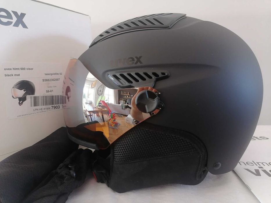 Kask narciarski Uvex HLMT 600 Visor Black Mat XL 59-61cm