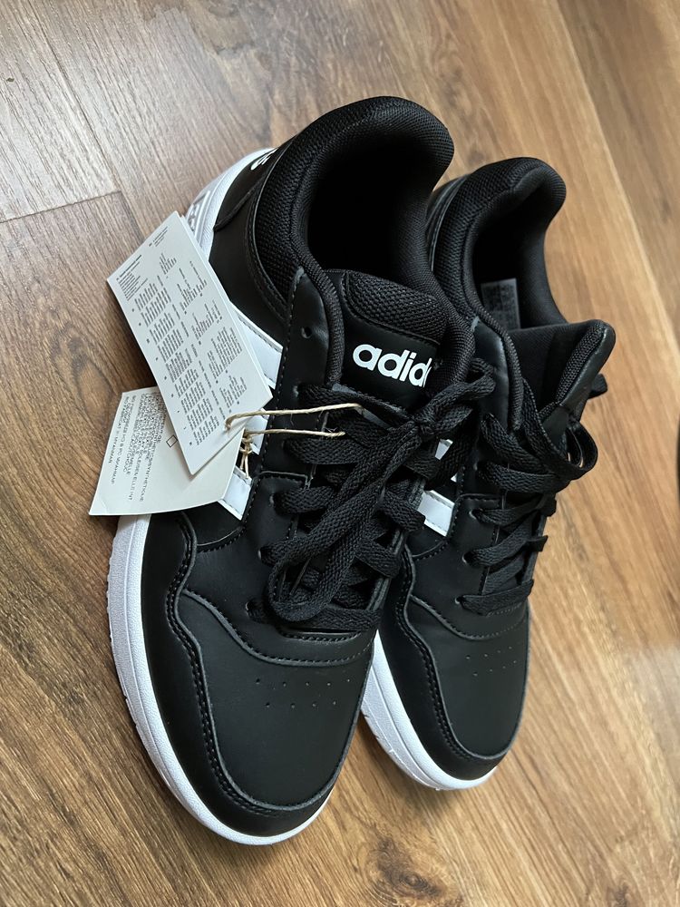 Кросівки adidas Hoops 3.0 Sn00 Black/White
