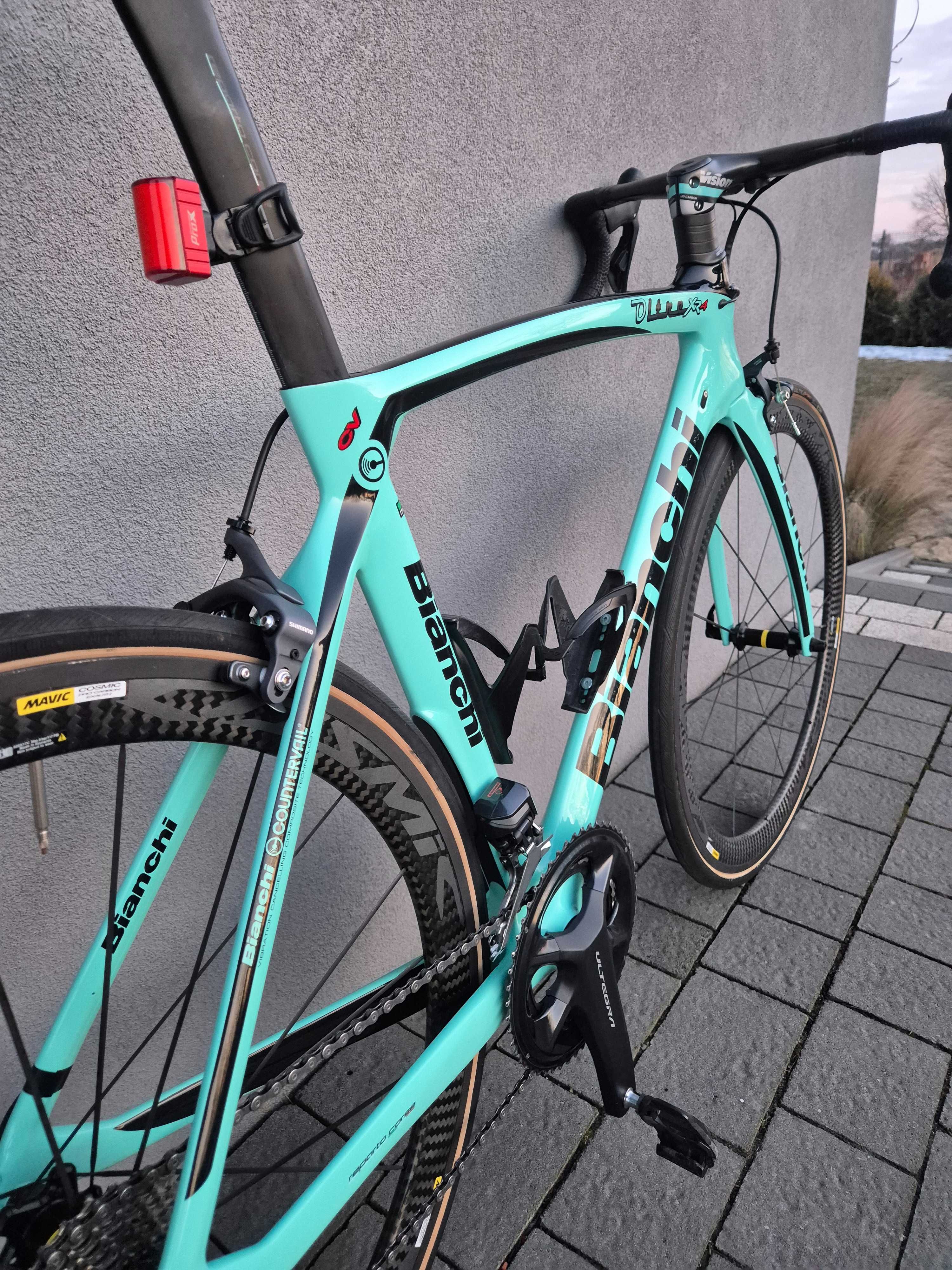 Bianchi Oltre XR4 r.55 Ultegra di2