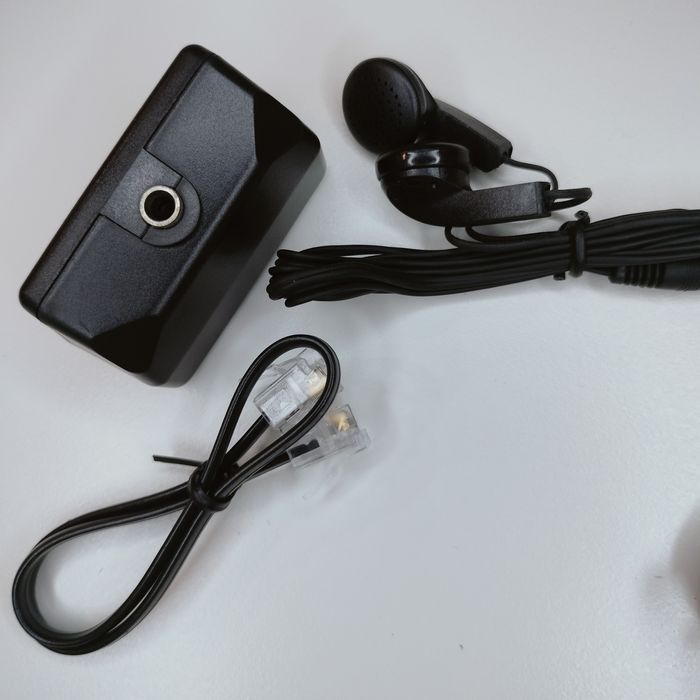 Dyktafon z akcesoriami