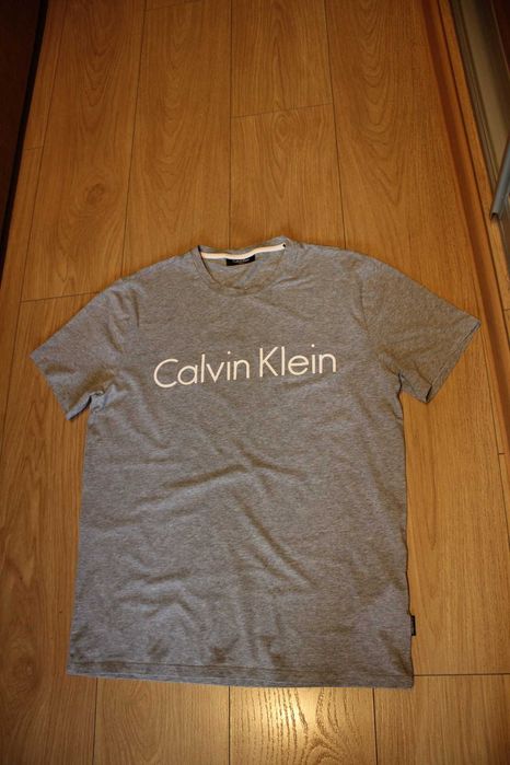 PRAWIE NOWA Koszulka męska,CALVIN KLEIN,roz.M,szara