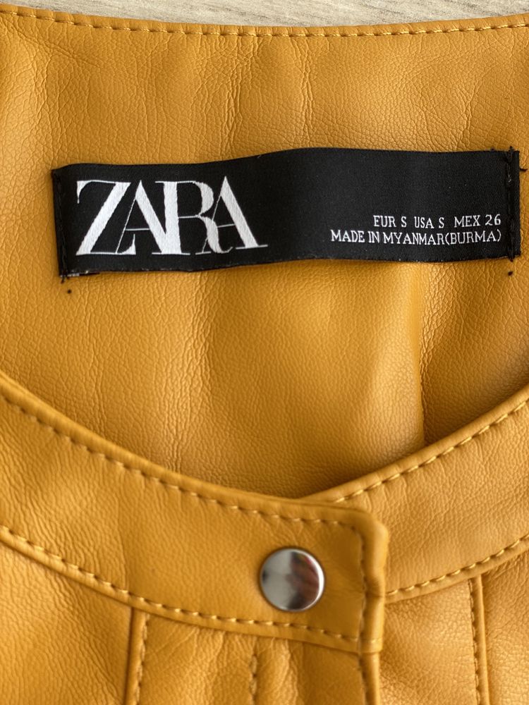 Шкіряна куртка Zara