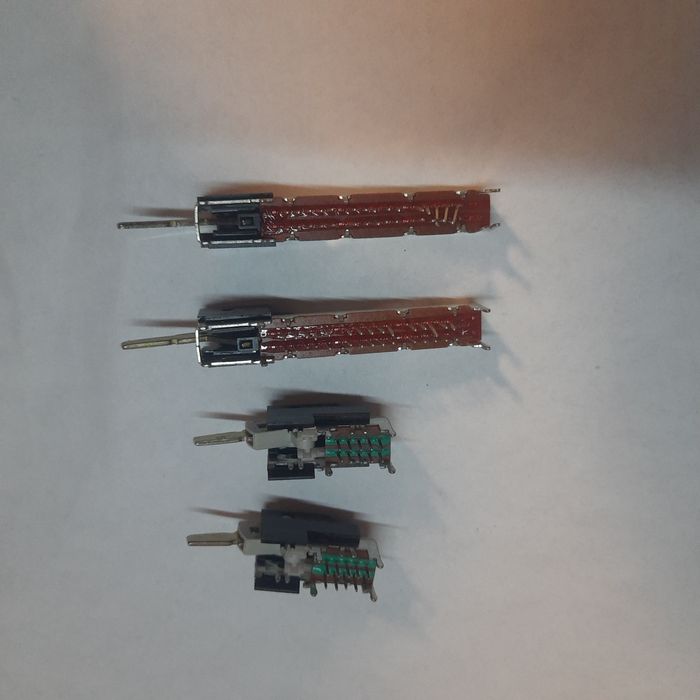 Перемикач режима для магнітол, підсилювач, ресивер