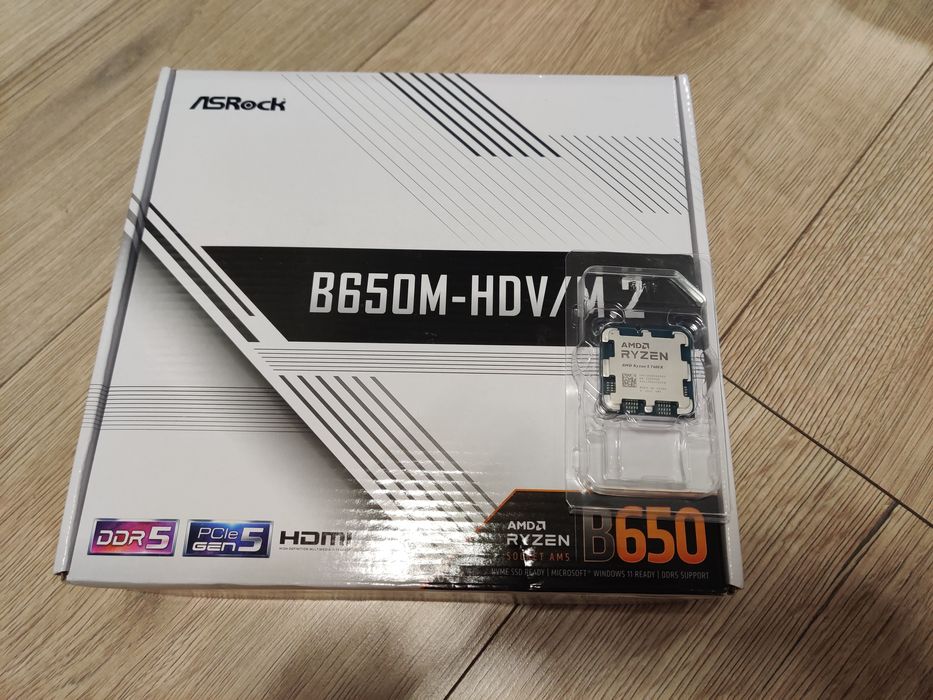 Płyta B650 Asrock + Ryzen 7600X
