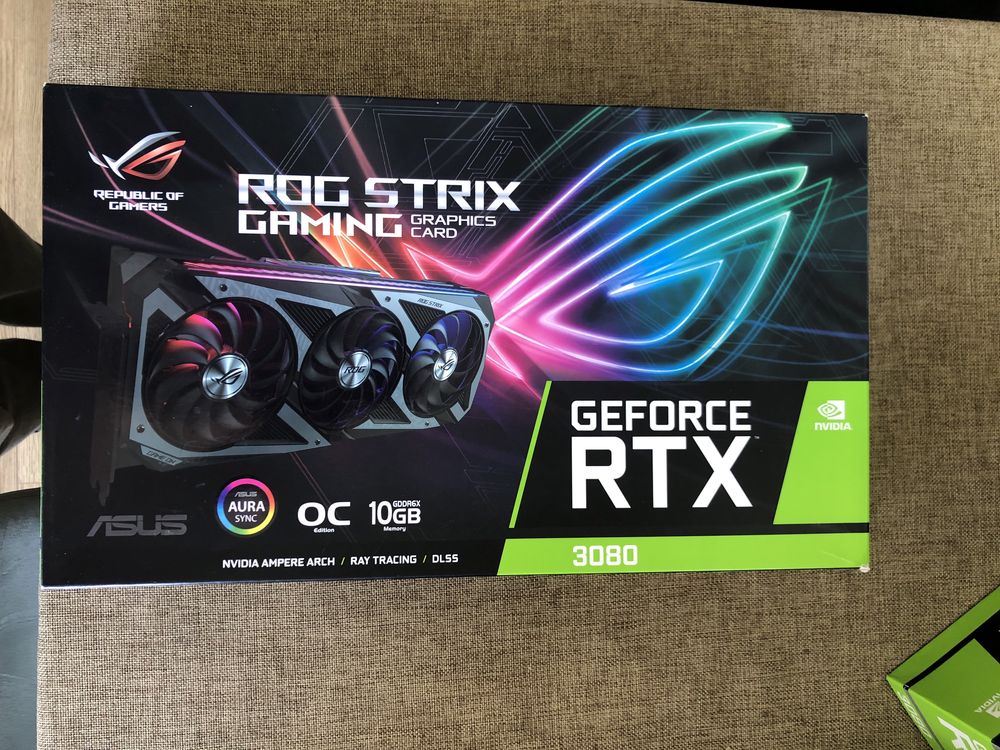 Placas RTX 3080 variadas