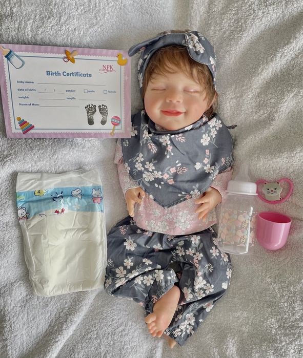 Реалістична лялька реборн дівчинка