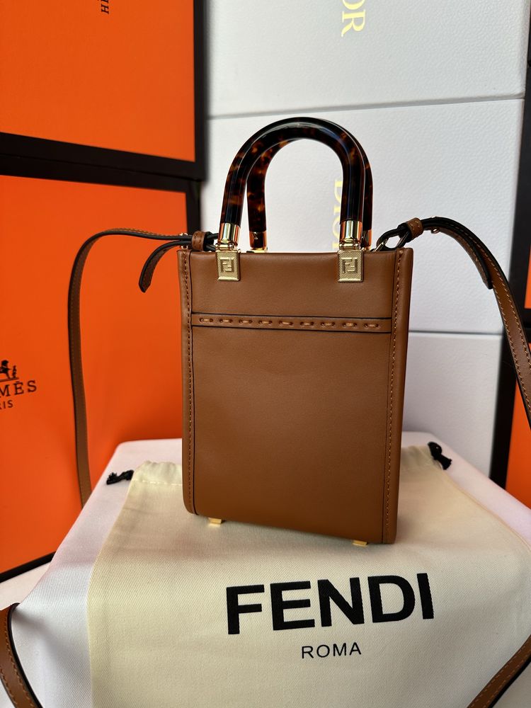 Torebka Fendi Mini Sunshine Shopper