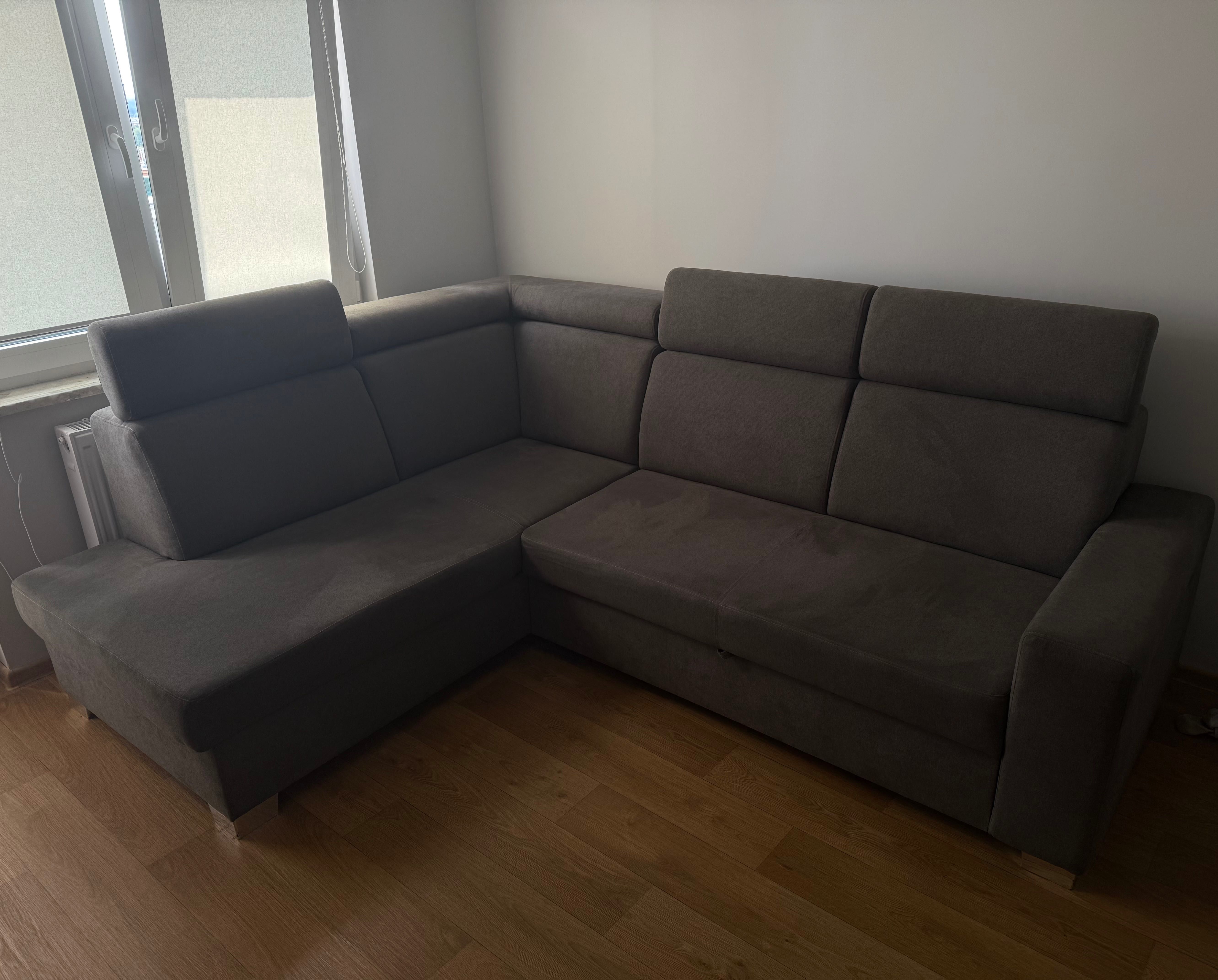 Narożnik  z funkcją spania