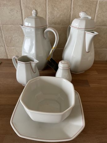 Вінтаж: заварник , чайник , молочник соусник із колекціі Villeroy&Boch