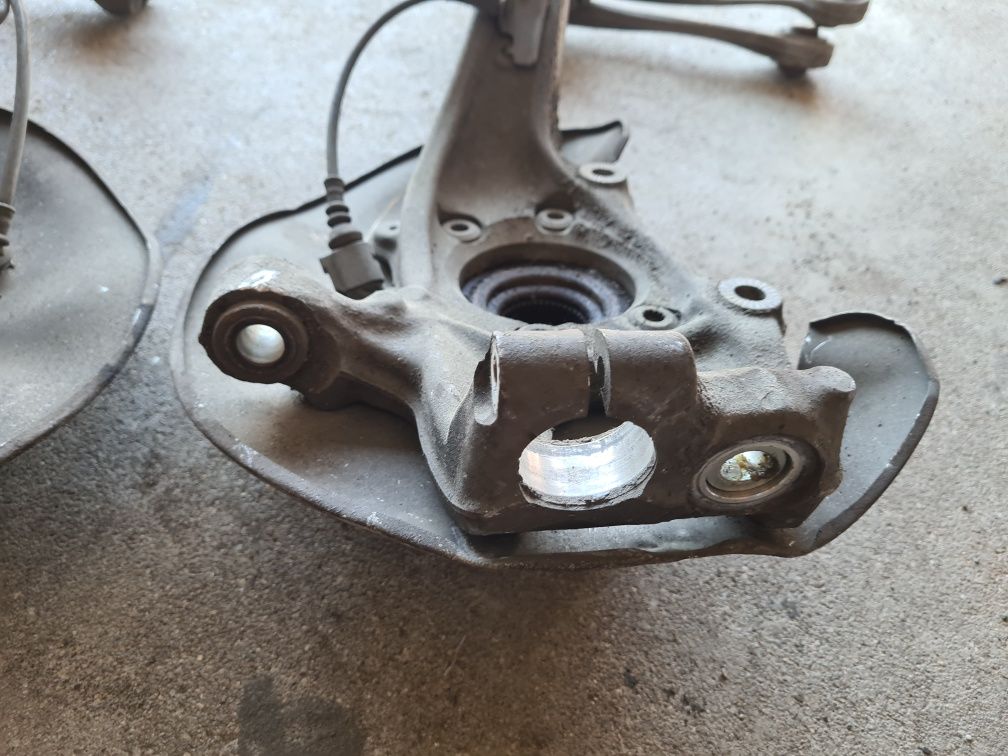 ZWROTNICA lewa przód prawa przednia AUDI A4 B8 lift A5 A6 C7 A7 Q5 8R