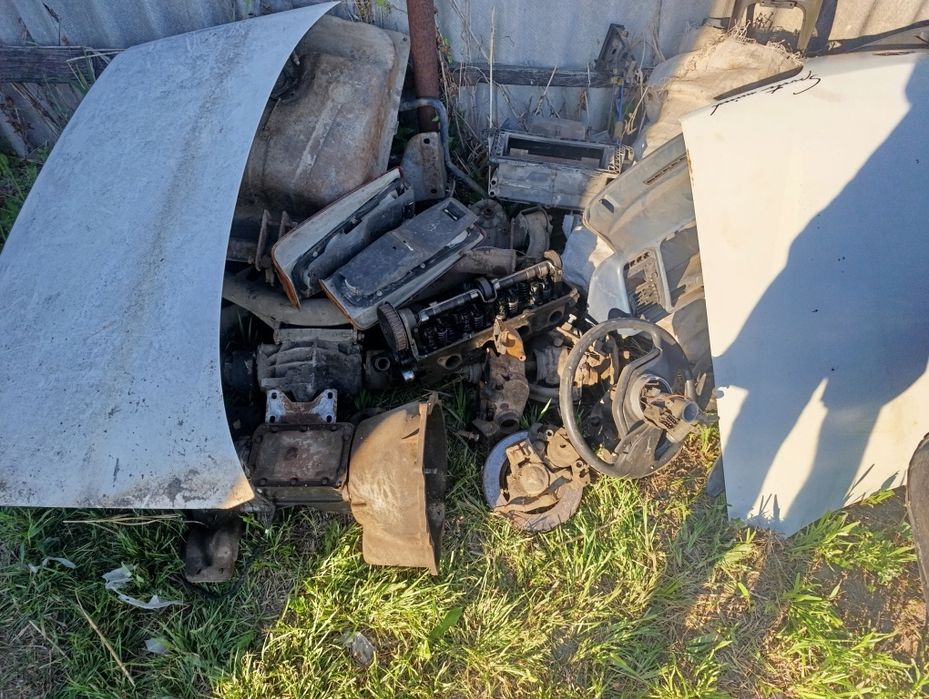 Разборка FORD sierra 2.0ohc