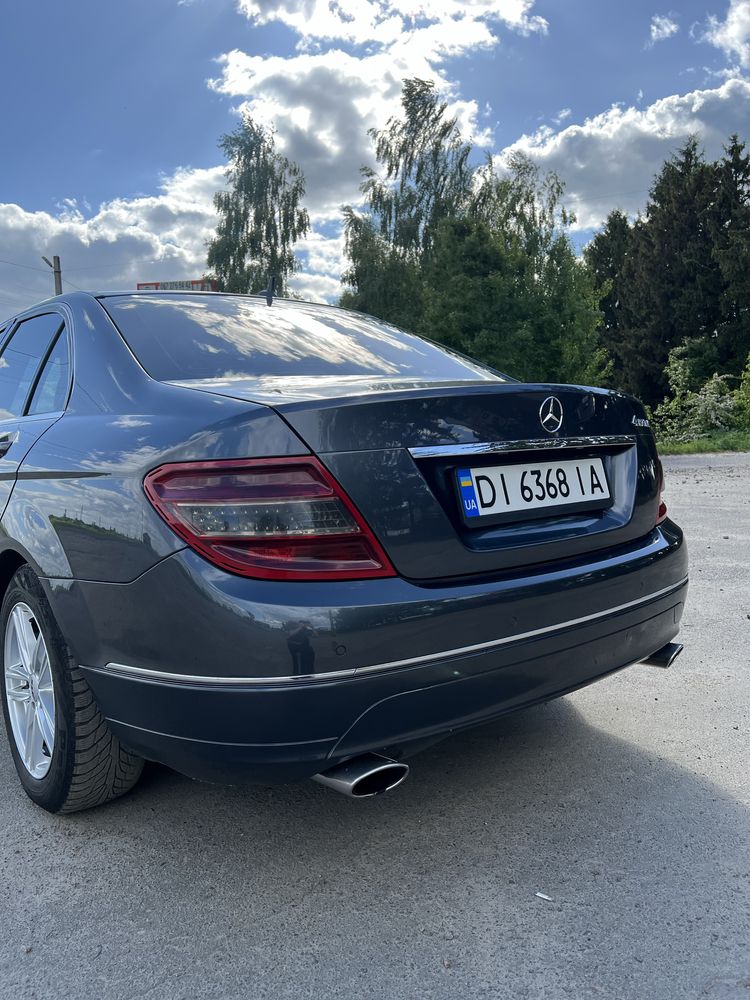 Mercedes Benz C 320