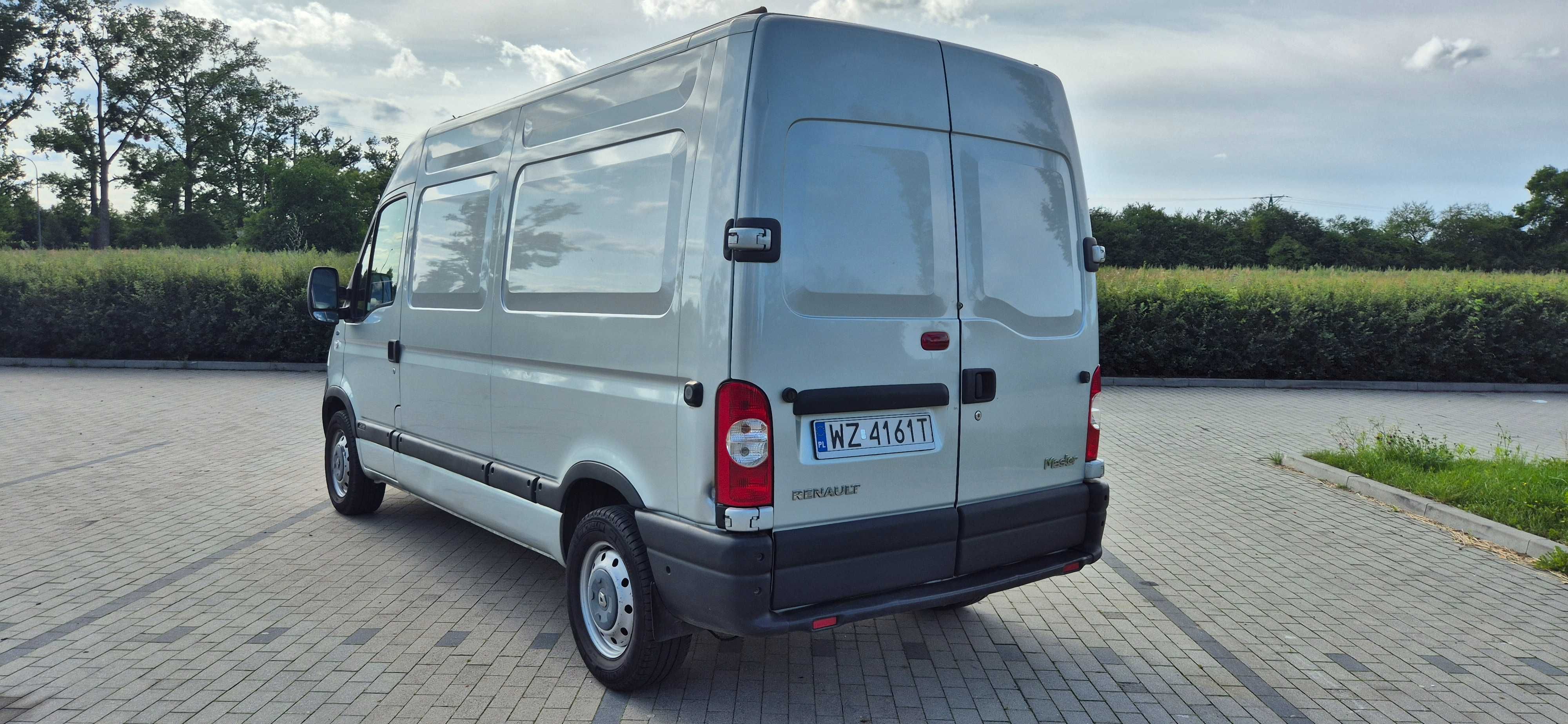 Renault Master 2.5 dCi 150km L2H2 salon polska