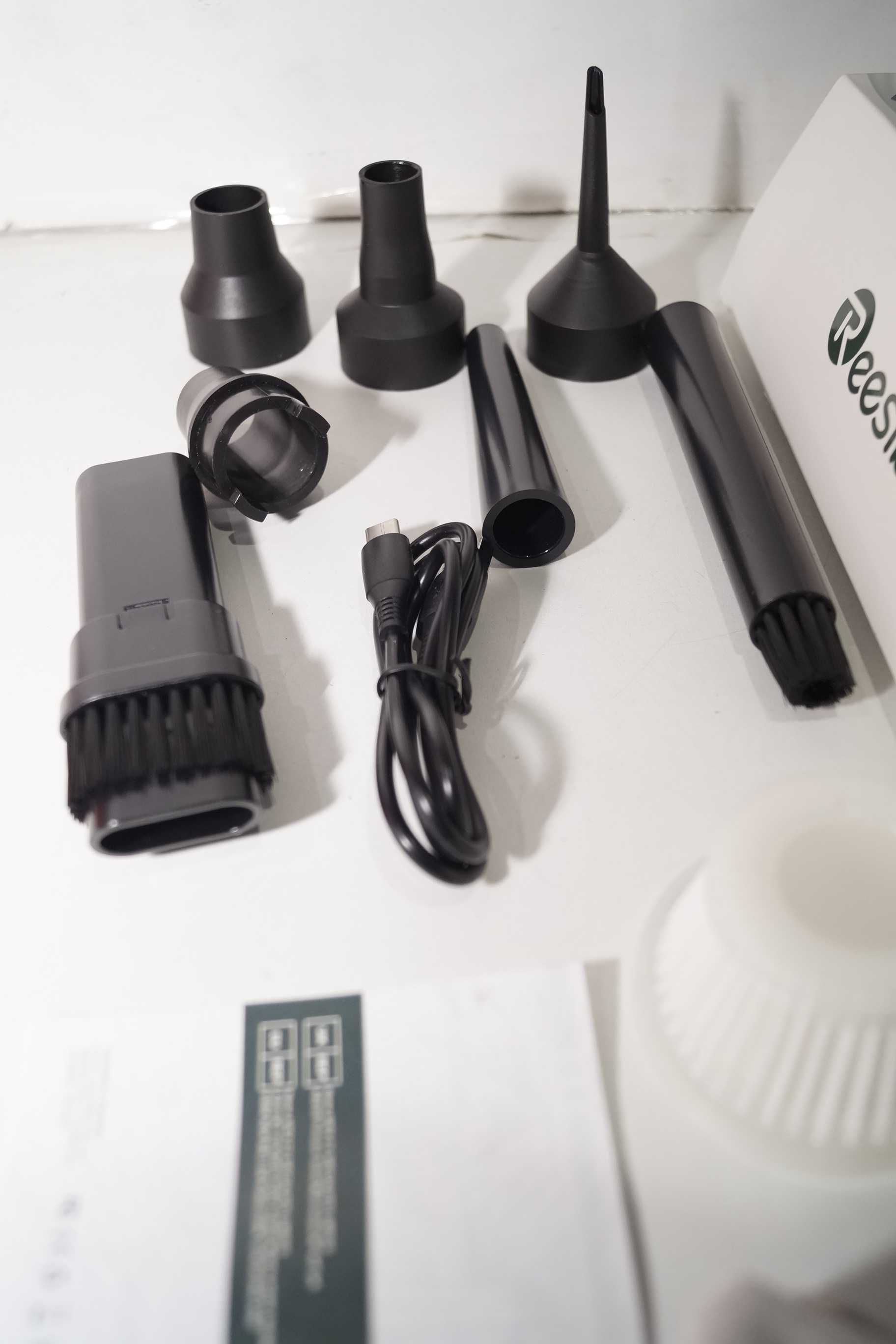 Mini odkurzacz samochodowy Reesibi R4 2w1 dmuchawka do kurzu 90W