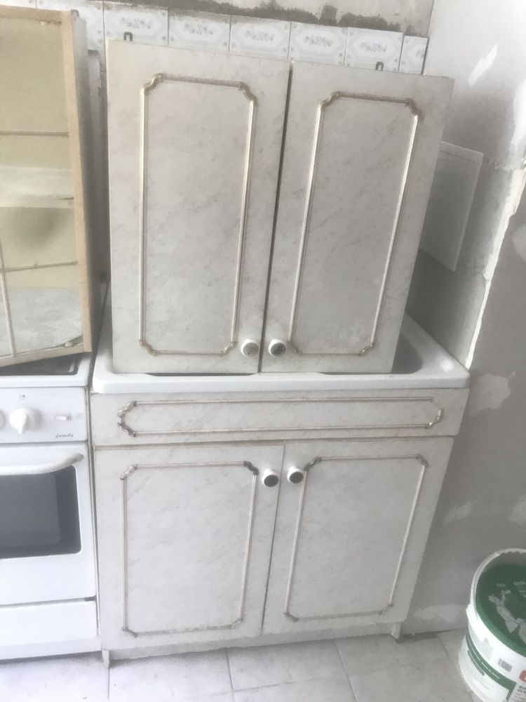 Meble kuchenne uzywane komplet