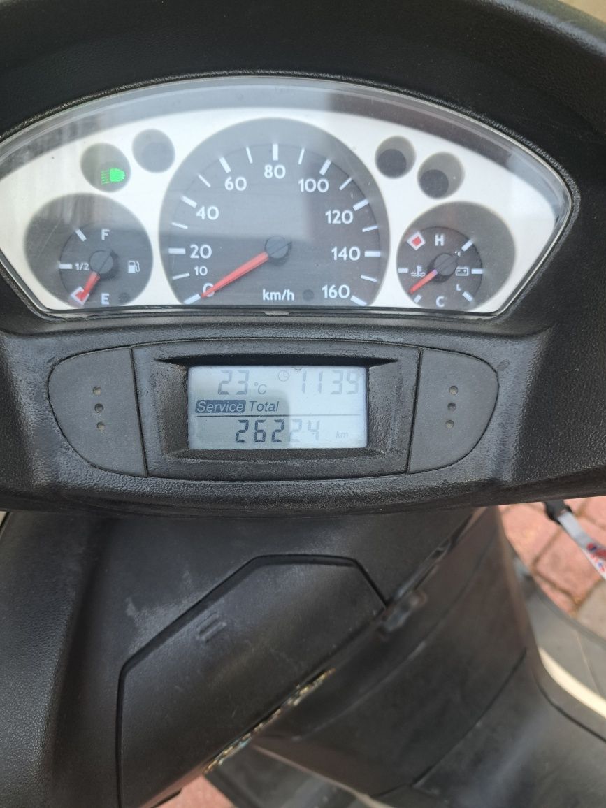 Yamaha  Versity 300