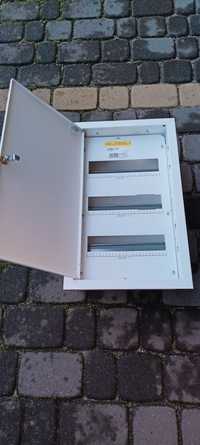 Rozdzielnica elektryczna 3X12 IP31 270X480X120