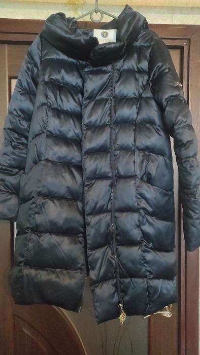 Теплый зимний пуховик