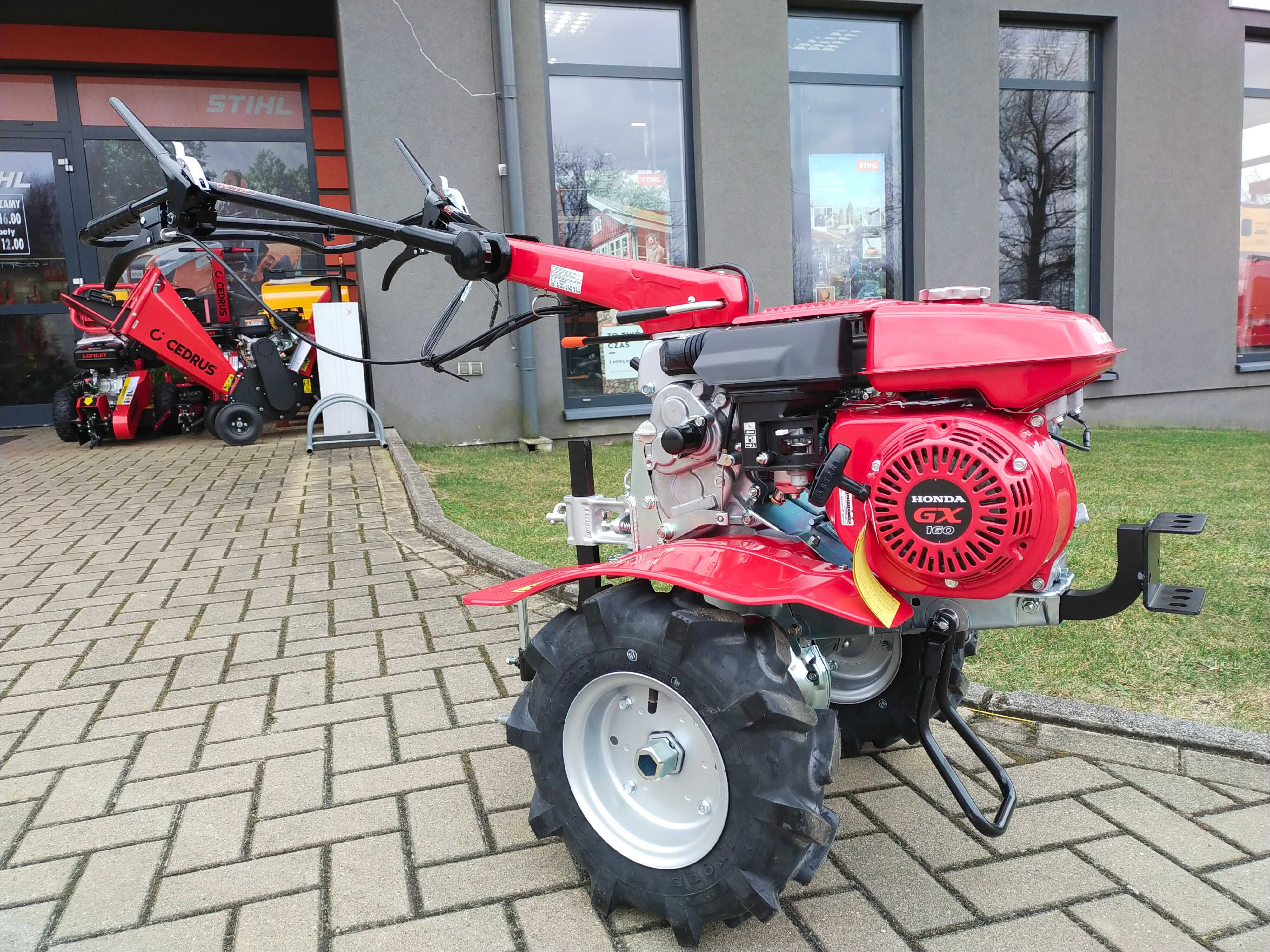 Ciągnik jednoosiowy Honda F 560C