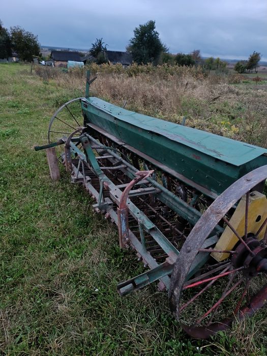 Сівалка тракторна