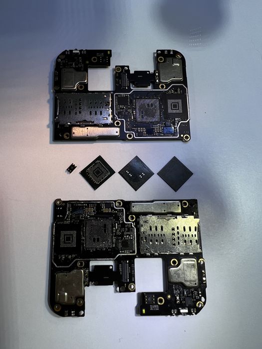 Ремонт Poco X3 Pro (не вмикається)