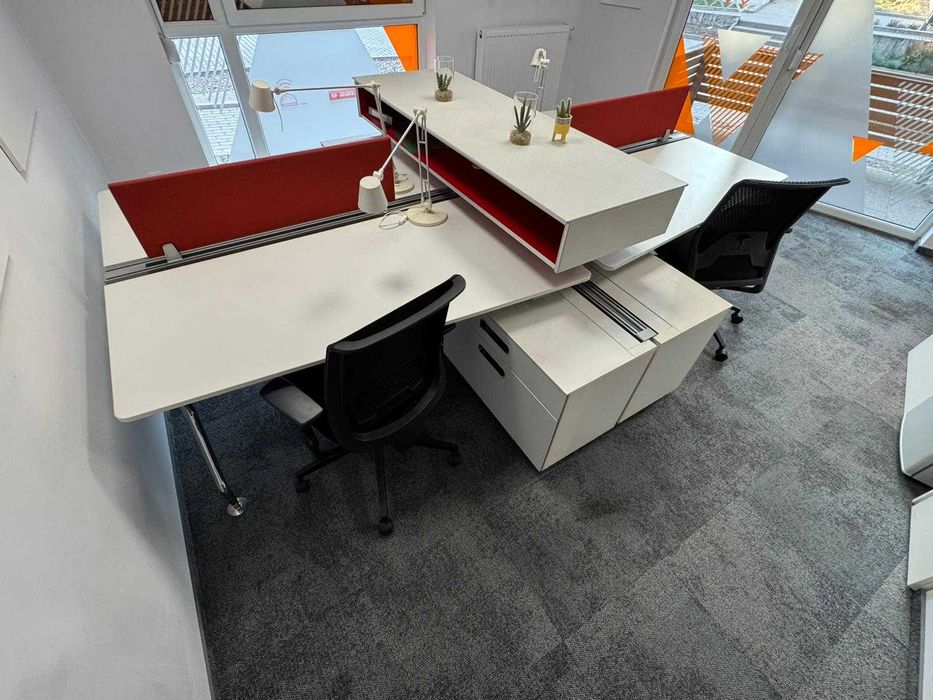 Biurko / Stanowisko biurowe – Steelcase | Stan bardzo dobry