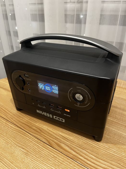 Продам зарядну станцію NIUESS NE 700 pro/700 Вт/720 Вт-год/ Li-lon
