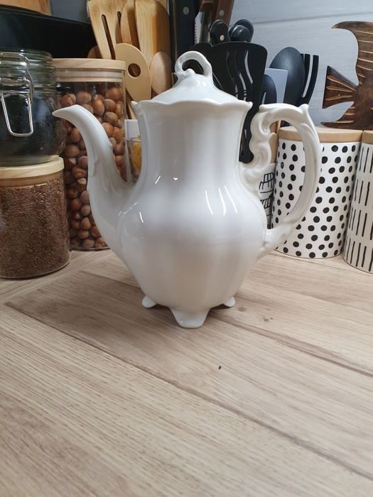Dzbanek ozdobny PRL antyk biały śliczny Koenigszelt biały duży