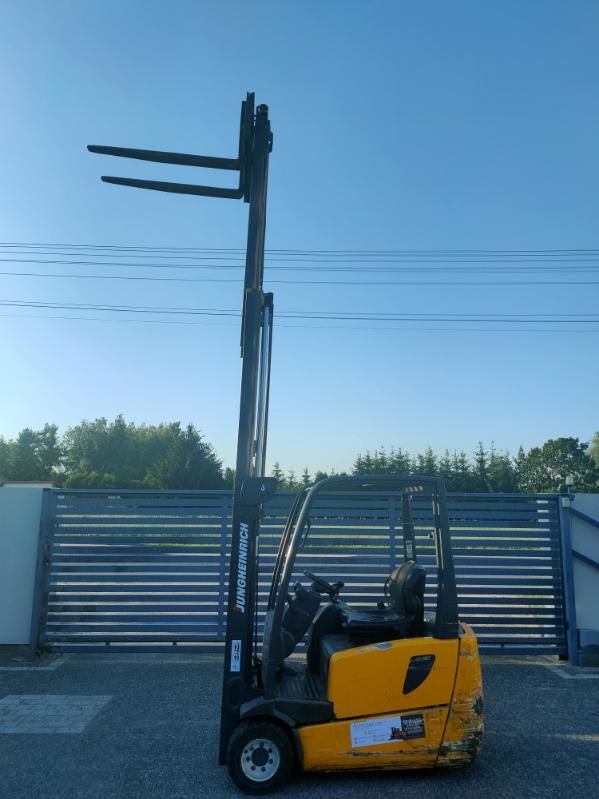 Wózek widłowy JUNGHEINRICH EFG DF 18