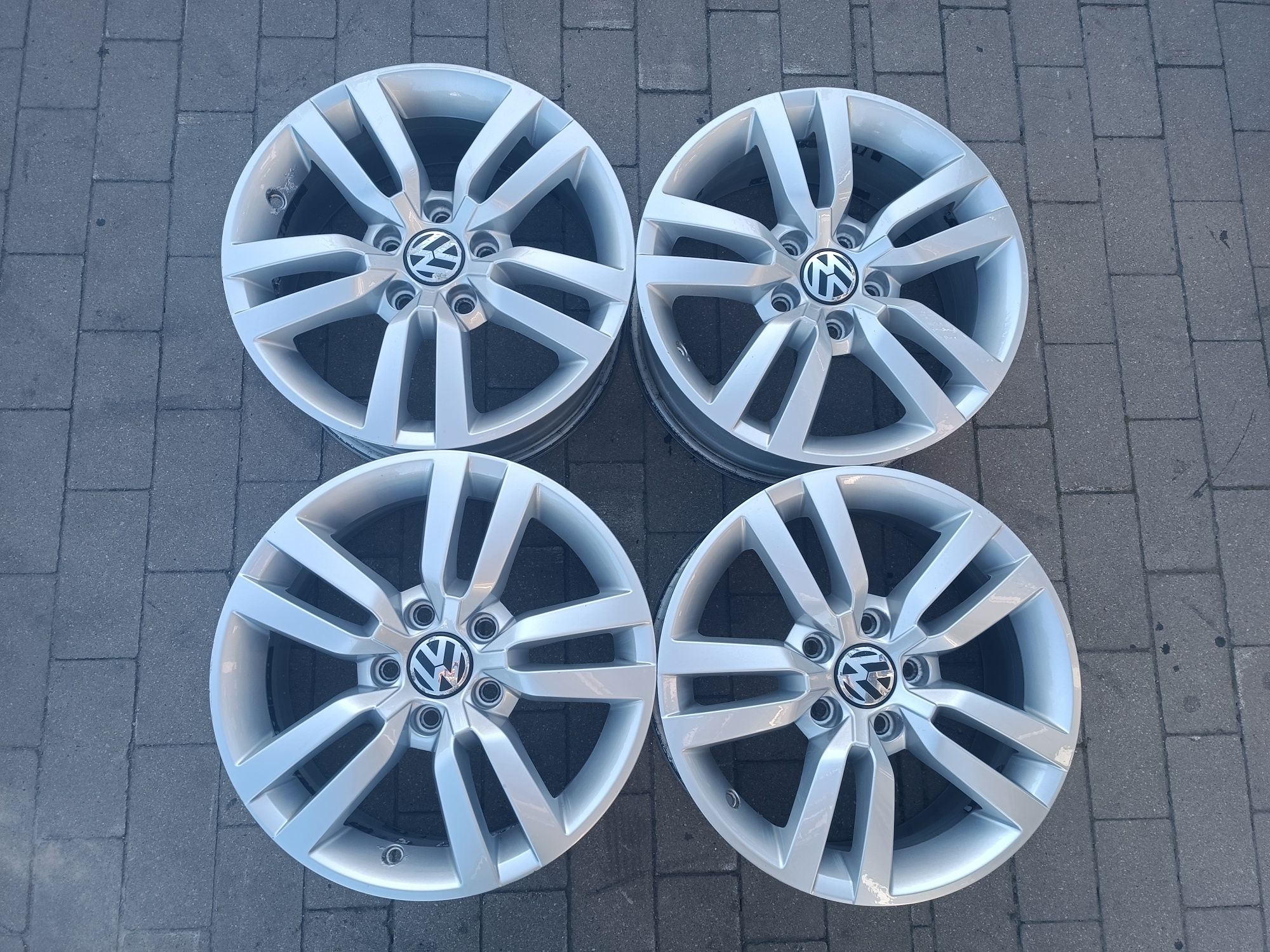 Felgi Alu VW Tiguan Passat B6 5x112 ET33 6.5J16