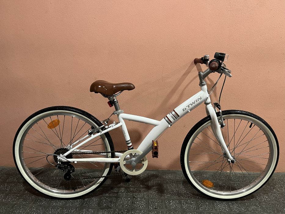 Bicicleta BTWIN POPLY 300 24" Criança 9-14 Anos - COMO NOVA