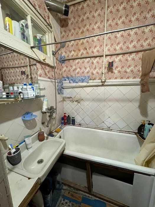 Продам 2к квартиру сталинка ХТЗ Индустриальная Сертификат Библика