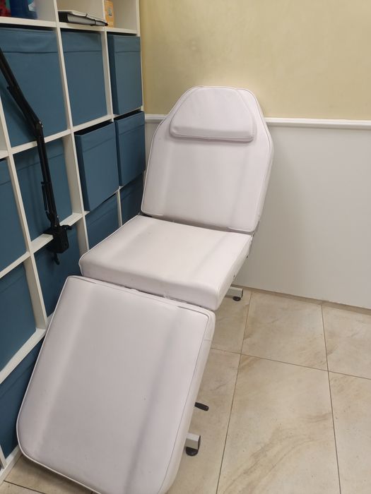 Fotel łóżko kosmetyczne