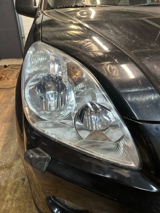 Хімчистка салону авто, полірування фар на автомобілі