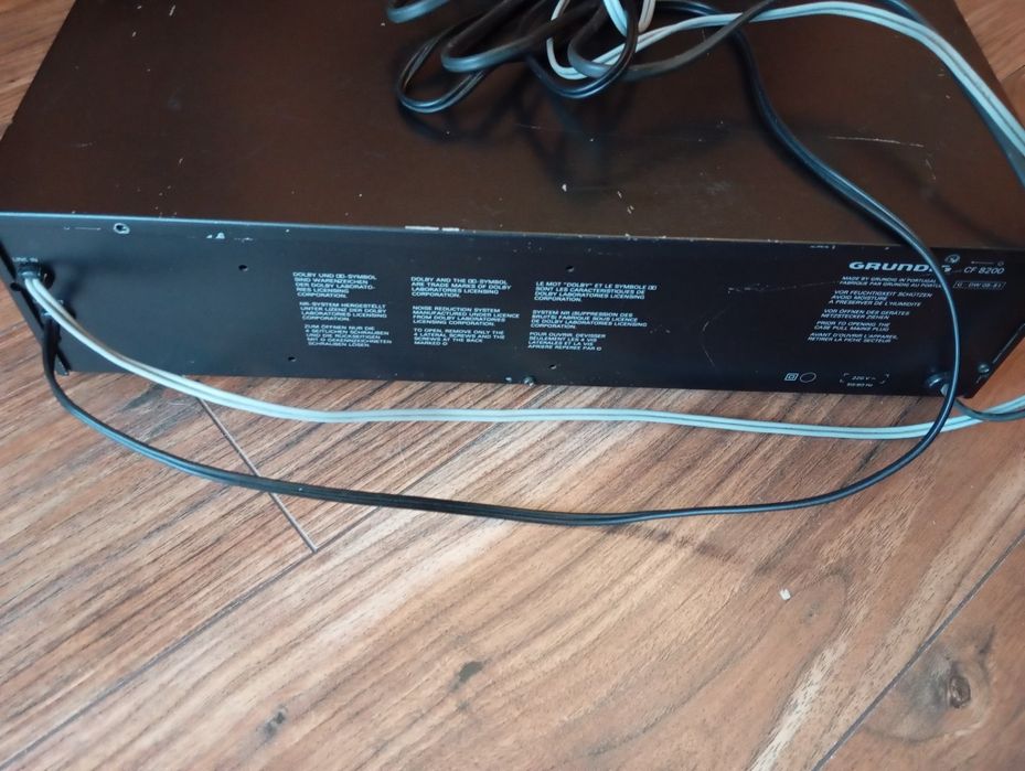 Magnetofon kasetowy Dec Grundig CF8200