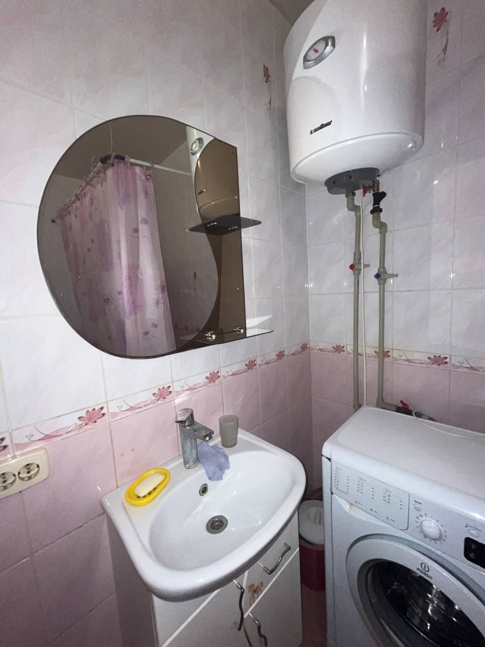 Продам 2-х кімнатну квартиру, Нова Баварія