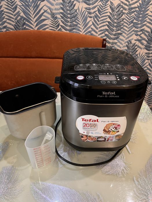 Хлібопічка Tefal PF240E38