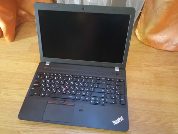 ThinkPad E560 15.6"/i5-6200U/8GB/256GB SSD/5годин